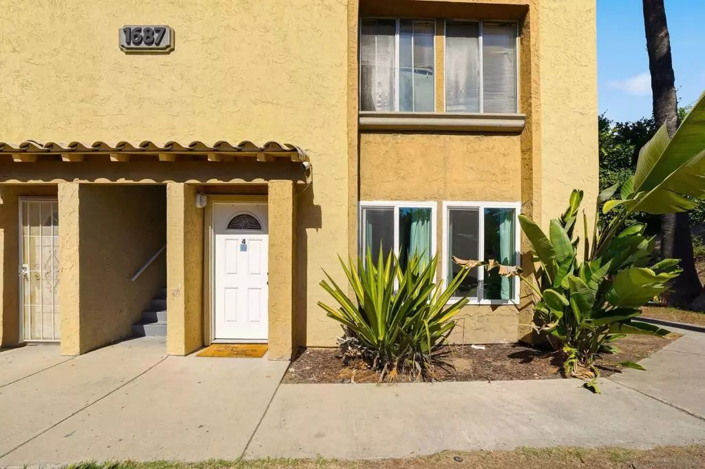San Diego, CA 92105,1687 Pentecost Way #4