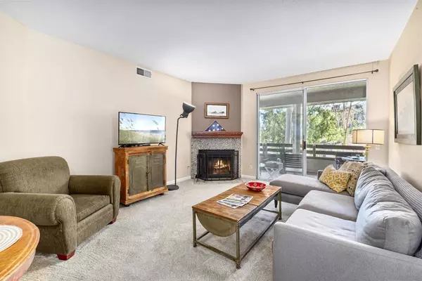 Santee, CA 92071,7336 Mission Dam Terrace #197