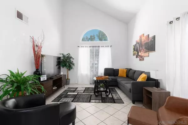 Murrieta, CA 92562,24643 Leafwood Dr