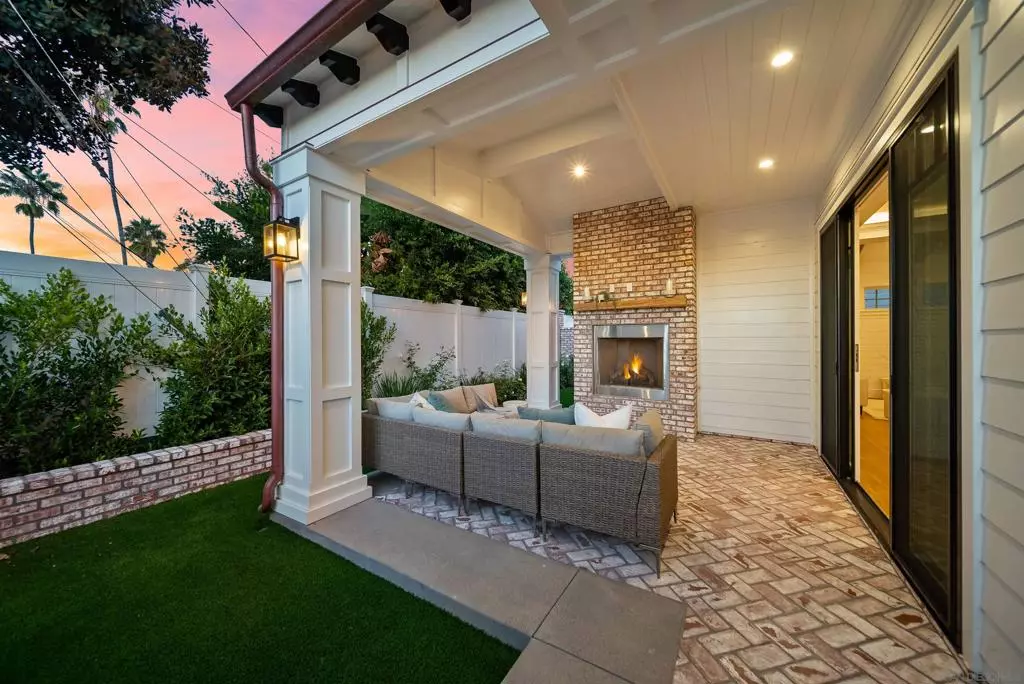 La Jolla, CA 92037,462 Westbourne St