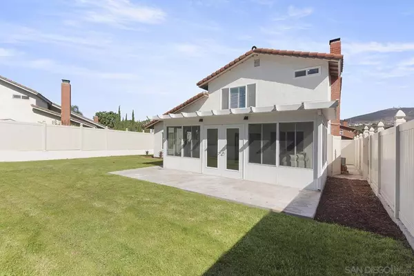 San Diego, CA 92129,8985 Talca Ct