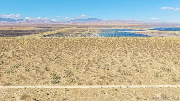 Rosamond, CA 93560,0 W AVE A