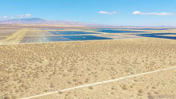 Rosamond, CA 93560,0 W AVE A