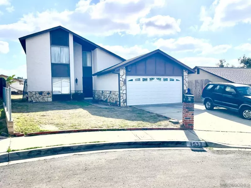 1537 Grewia Ct, San Diego, CA 92114