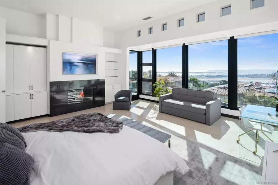 3515 Union St, San Diego, CA 92103