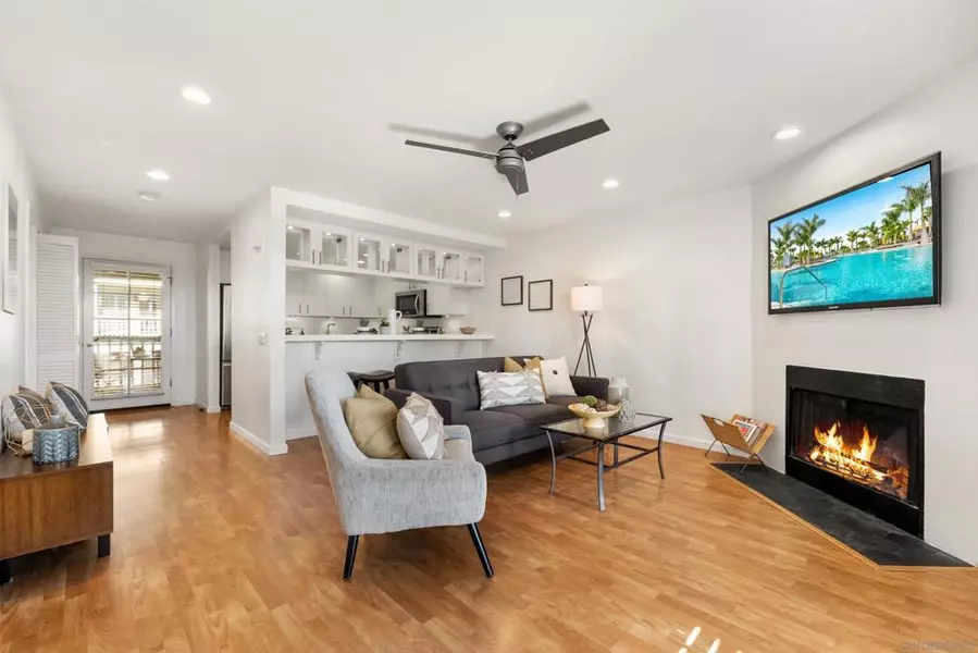 3961 Hortensia St #H4, San Diego, CA 92110