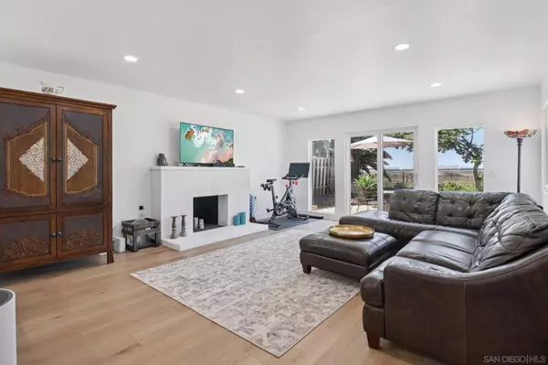 1360 5Th St, Imperial Beach, CA 91932