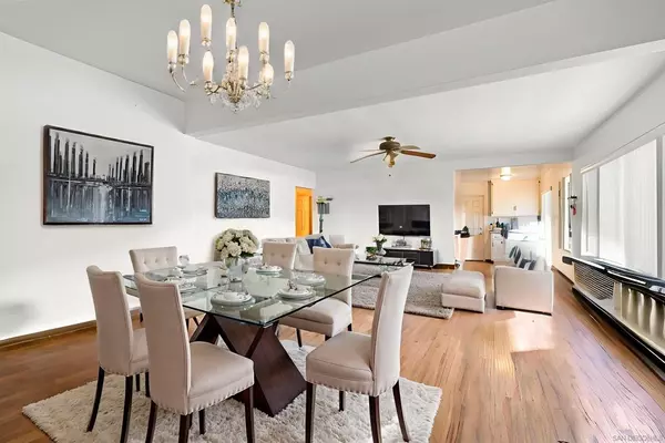 San Diego, CA 92115,6821 23 Mohawk St