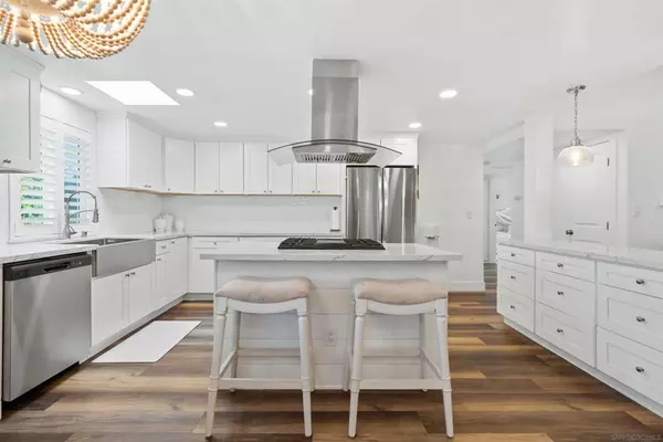 San Diego, CA 92139,2216 Calle Chanate