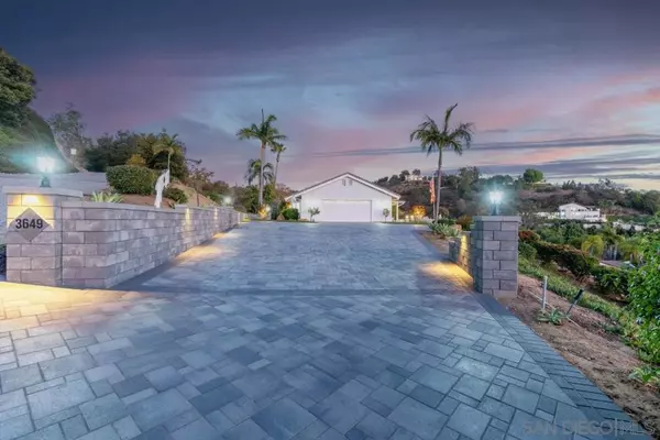 Fallbrook, CA 92028,3649 Laketree