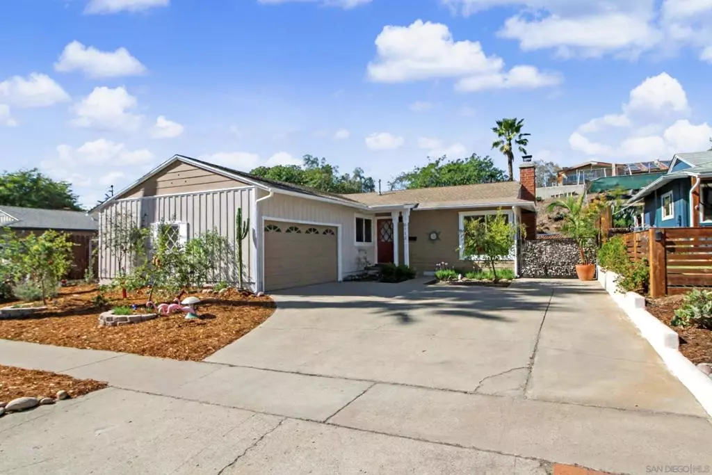 La Mesa, CA 91942,6110 Amaya Dr