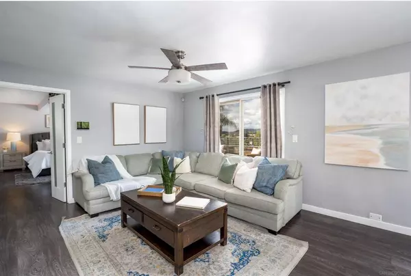 Escondido, CA 92025,738 E 5Th Ave