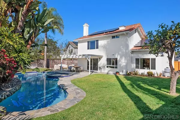 Carlsbad, CA 92009,6429 La Vanco Ct