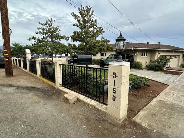 Bonita, CA 91902,5150 Sunnyside Drive