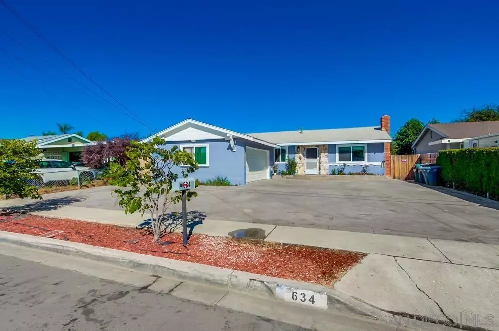 Escondido, CA 92027,634 Daisy Street