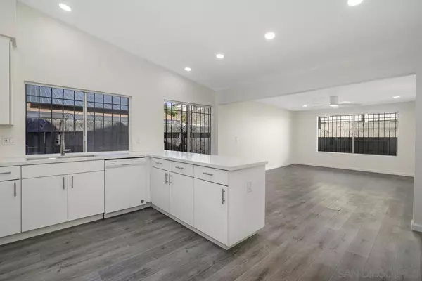 San Diego, CA 92114,6296 Varney Dr