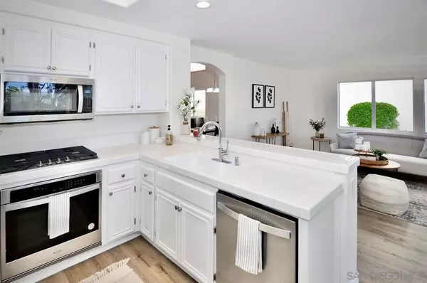 San Diego, CA 92131,10878 Caminito Colorado