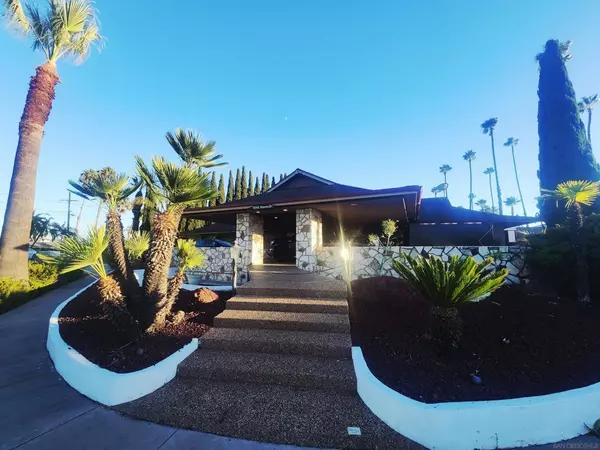 9345 Monona Dr, La Mesa, CA 91942