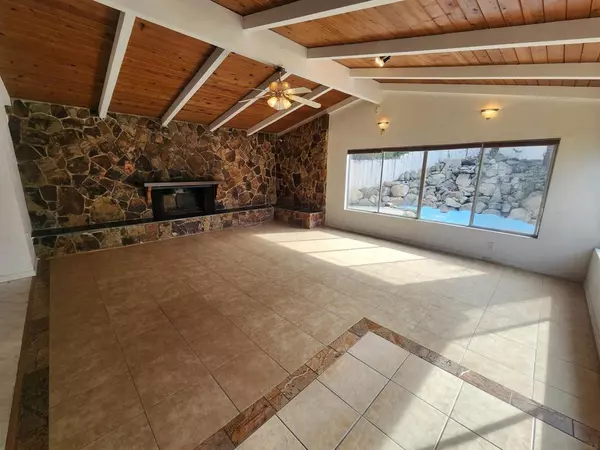 La Mesa, CA 91942,9345 Monona Dr