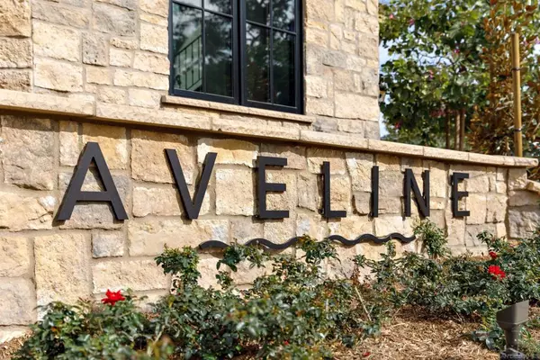 La Jolla, CA 92037,718 Silver St