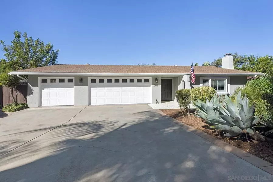 543 Eldorado Dr, Escondido, CA 92025