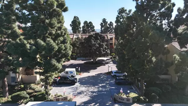 San Diego, CA 92109,1885 Diamond St #333