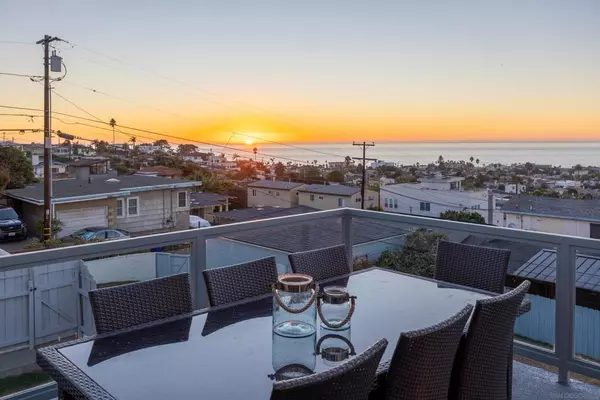 San Diego, CA 92107,4527 Narragansett Ave