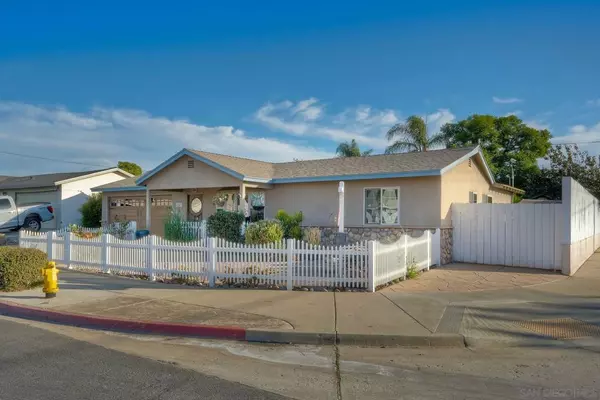 El Cajon, CA 92019,1561 Doncarol Ave