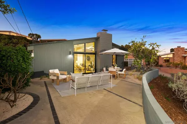 San Diego, CA 92109,2526 Aster St