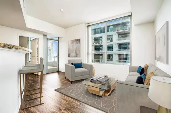 San Diego, CA 92101,253 10th Ave #526