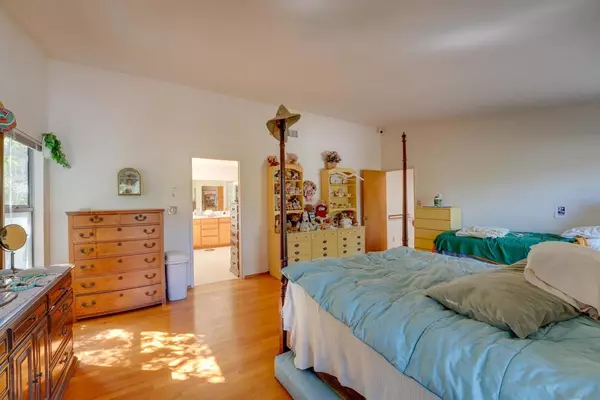 El Cajon, CA 92020,11446 Meadow Creek Road