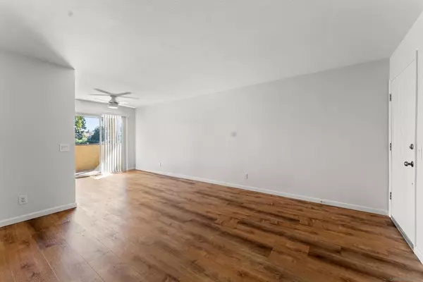 Oceanside, CA 92057,506 Calle Montecito #34