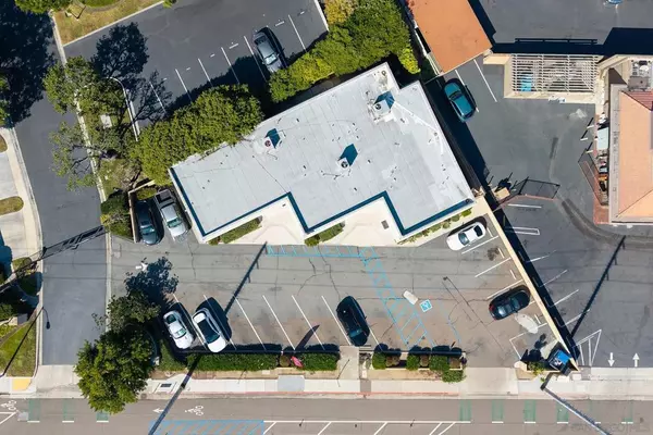 San Diego, CA 92110,4116 W Point Loma Blvd