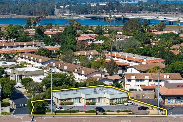 San Diego, CA 92110,4116 W Point Loma Blvd