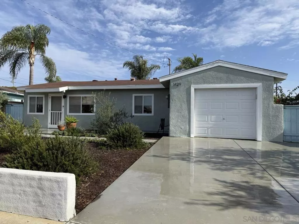 Oceanside, CA 92058,1429 Papin St
