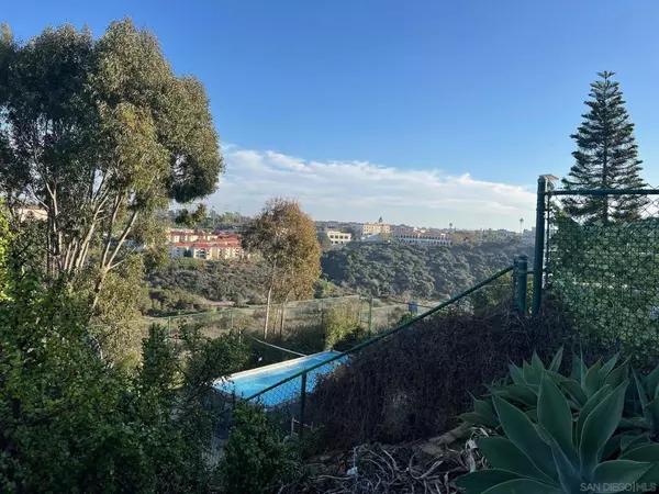 San Diego, CA 92110,4971 September Street