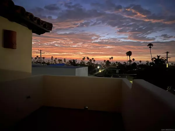 San Diego, CA 92107,4685 Long Branch Ave