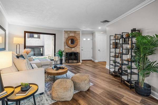 San Diego, CA 92107,3926 Voltaire Street