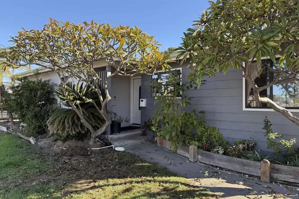 Lemon Grove, CA 91945,2523 Pergl Street