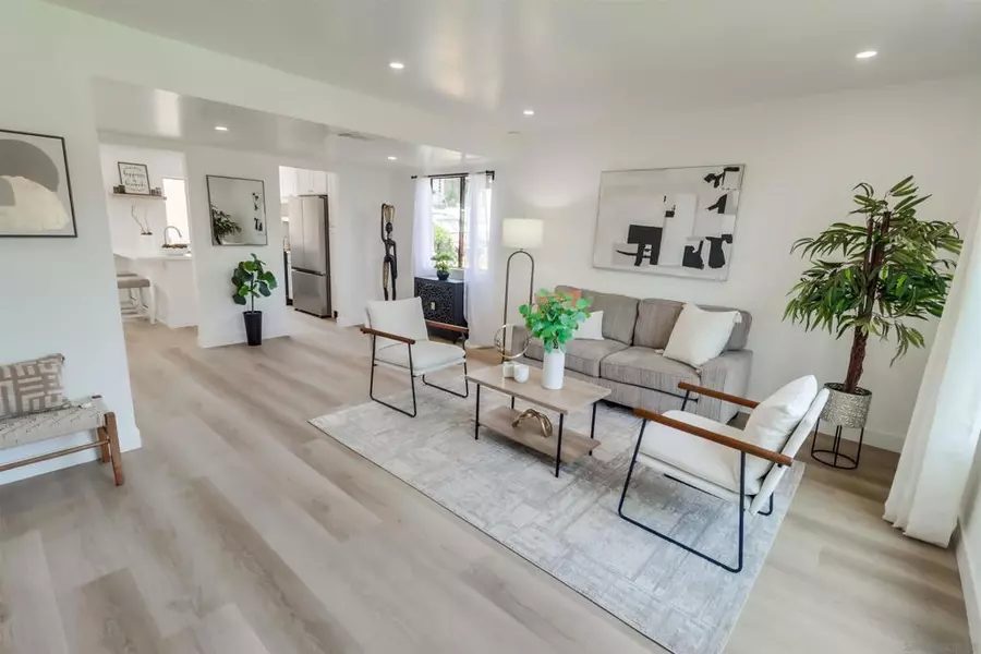 7827 Rancho Fanita Dr #H, Santee, CA 92071