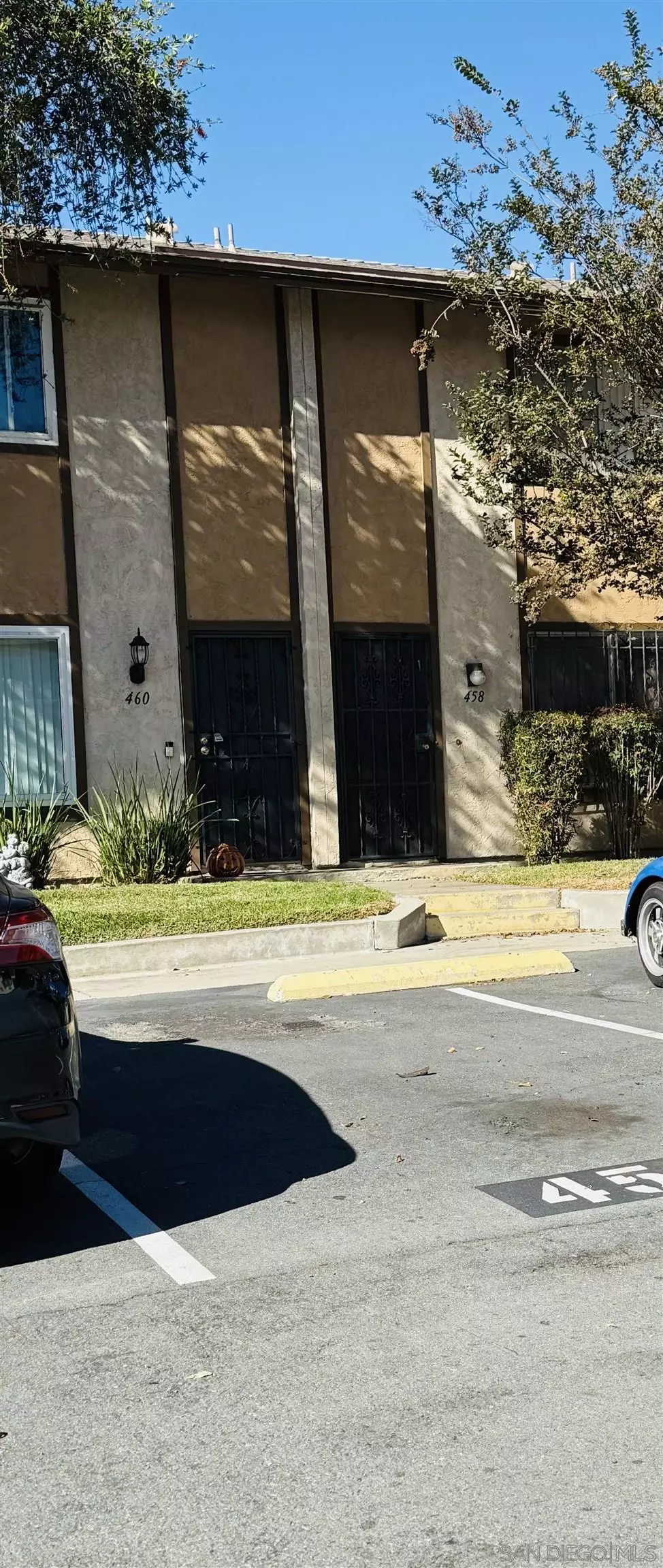 Spring Valley, CA 91977,458 Ridgeway Ct