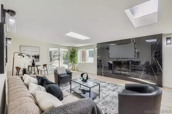 El Cajon, CA 92020,251 Thrasher Way