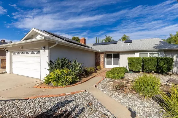 Escondido, CA 92027,1070 Paula Way