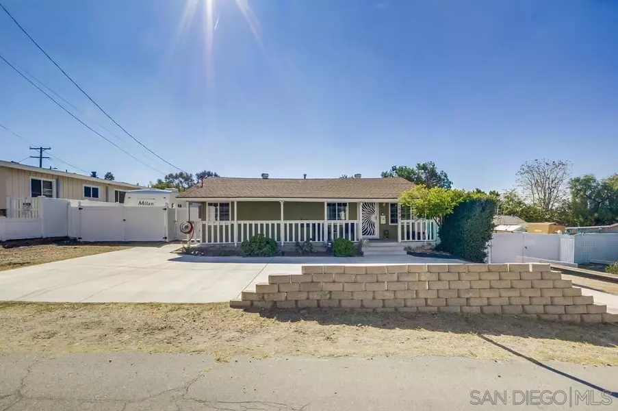 7869 Lincoln St, Lemon Grove, CA 91945