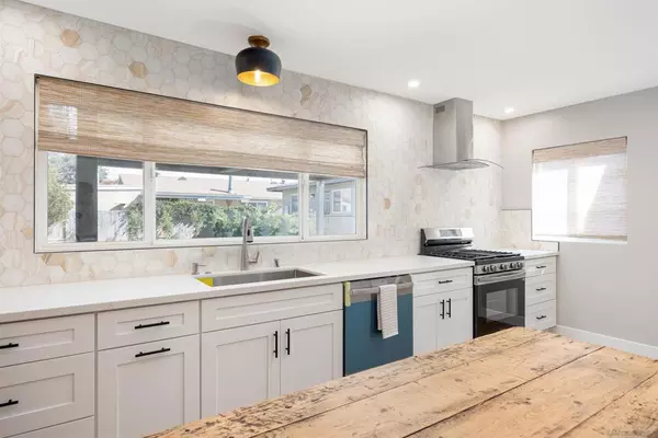 853 Elm Ave., Chula Vista, CA 91911