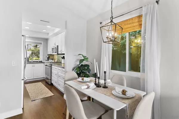 Carlsbad, CA 92009,7941 Calle Madrid