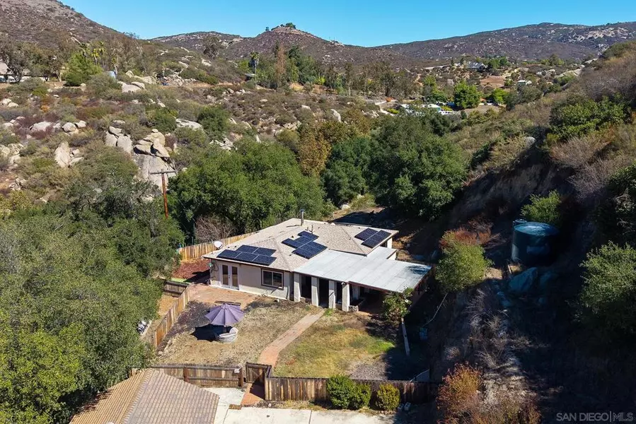 1167 Peutz Valley Rd, Alpine, CA 91901