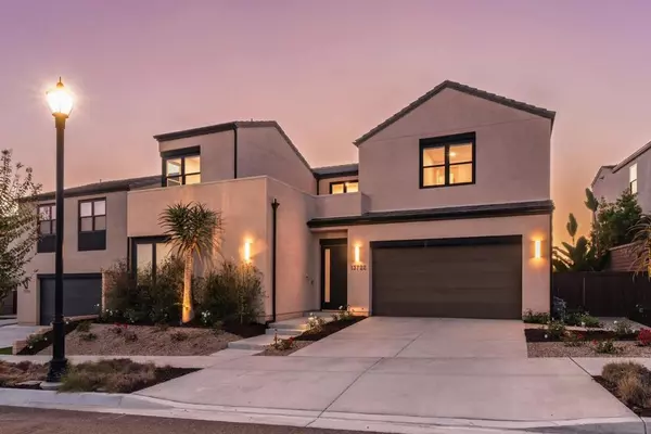 13722 Canyon Loop Trl, San Diego, CA 92130