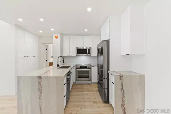 San Diego, CA 92109,1855 Diamond st #5-309