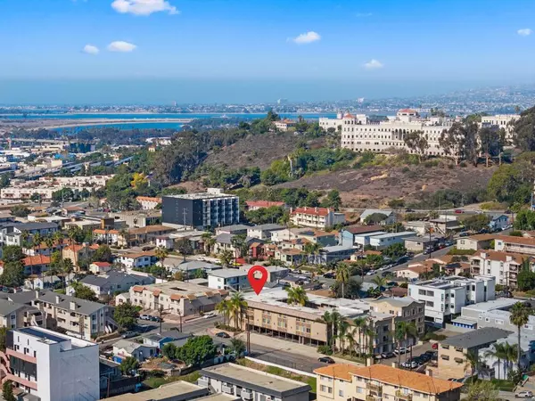 San Diego, CA 92110,1205 Colusa #5